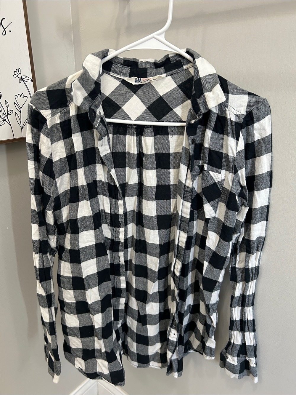 H&M Black and White Buffalo Check Button-Up Shirt